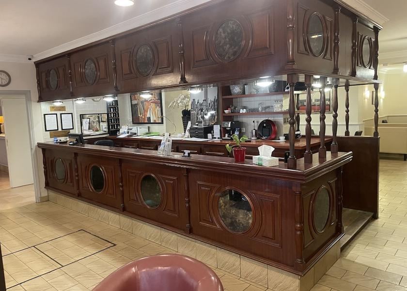 Ile-de-France Levallois-Perret Reception