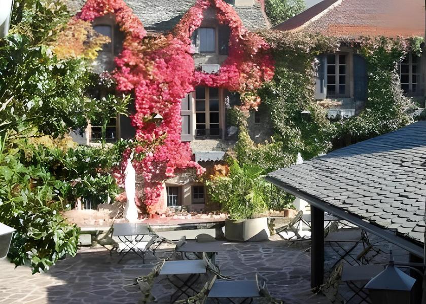 Occitanie Plaisance Exterior view