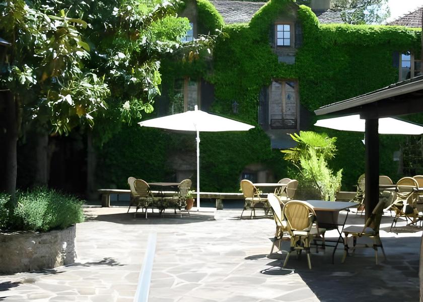 Occitanie Plaisance Exterior view