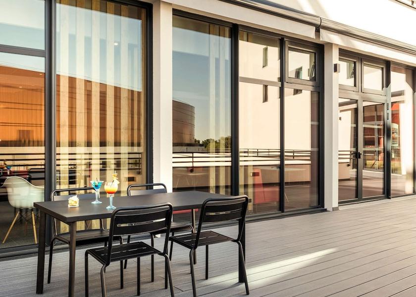 Ile-de-France Montigny-le-bretonneux Terrace