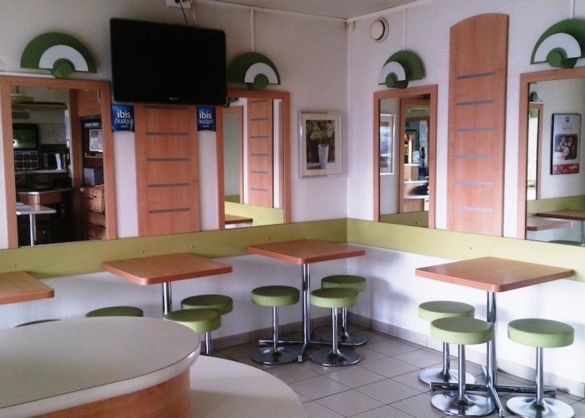 Île-de-France Trappes Dining Area