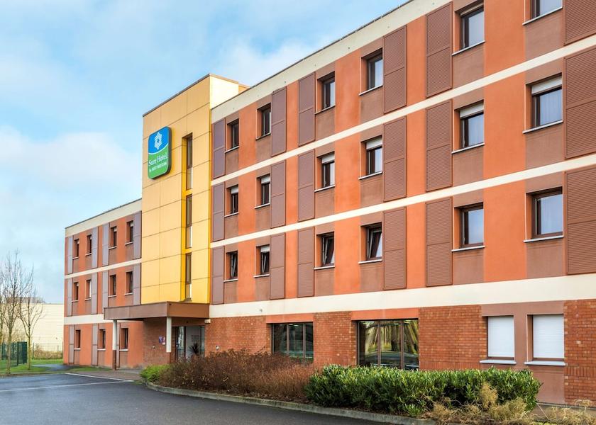 Hauts-de-France Saint-Amand-les-Eaux Exterior Detail