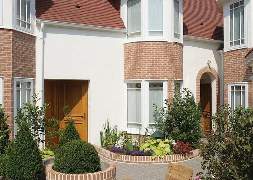 Hauts-de-France Montreuil-sur-Mer Exterior Detail