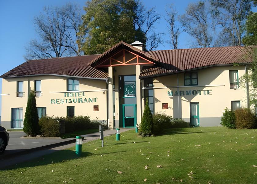 Grand Est Langres Hotel Exterior