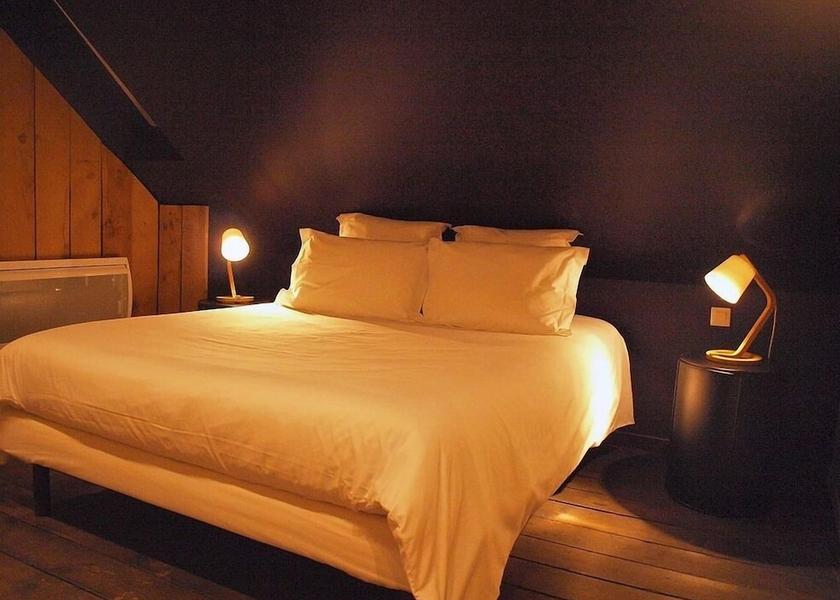 Hauts-de-France La Madeleine Room