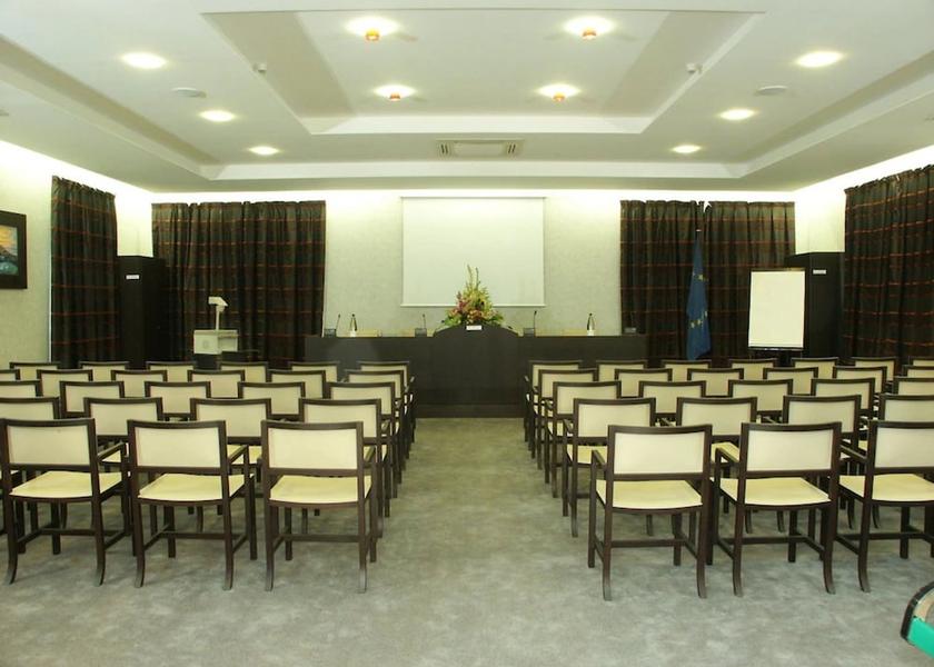 Corsica Lucciana Meeting Room