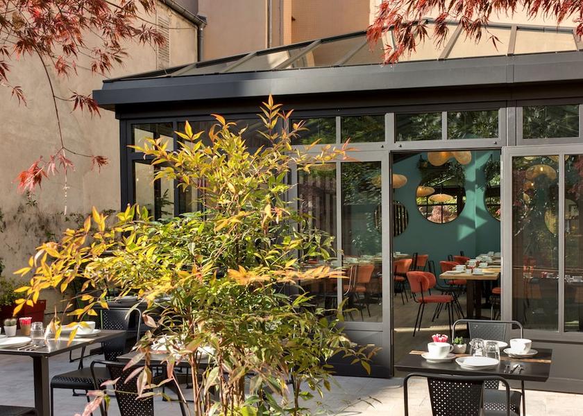 Bourgogne-Franche-Comte Dijon Exterior Detail