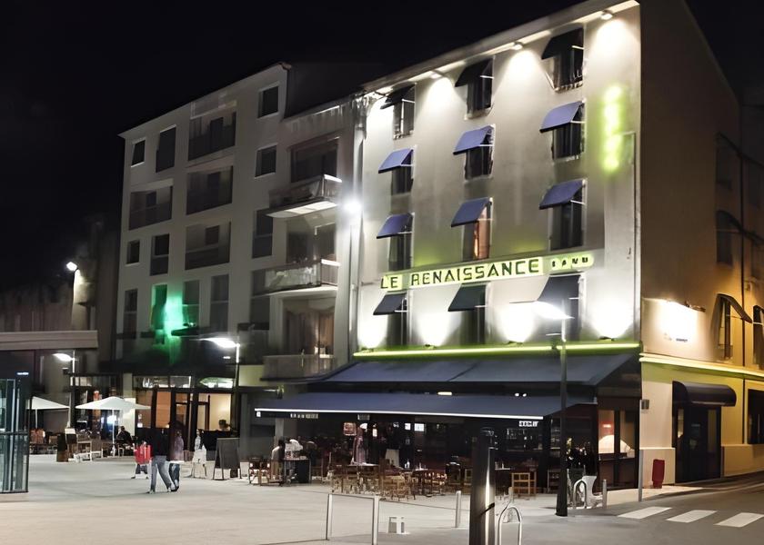 Auvergne-Rhône-Alpes Aurillac Hotel Exterior