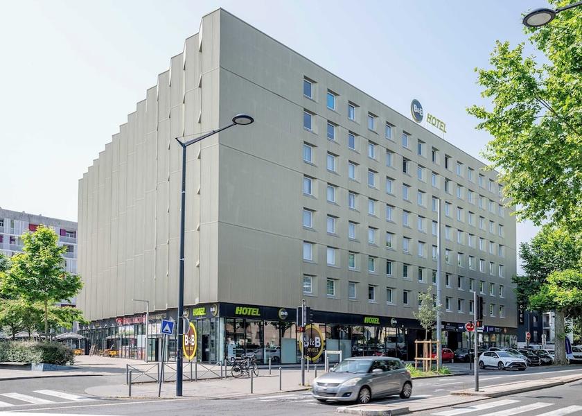 Nouvelle-Aquitaine Begles Facade