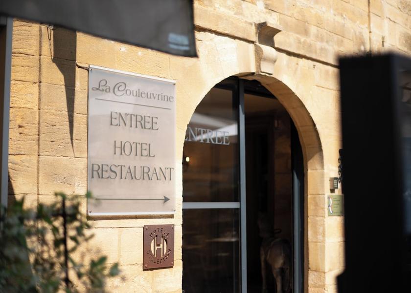 Nouvelle-Aquitaine Sarlat-la-Canéda Front of property