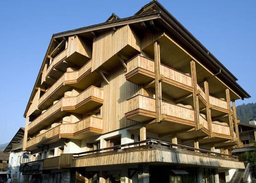 Auvergne-Rhone-Alpes Le Grand-Bornand Facade