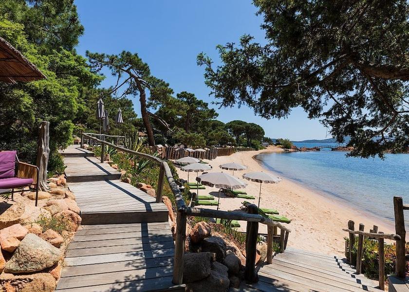 Corsica Lecci Primary image