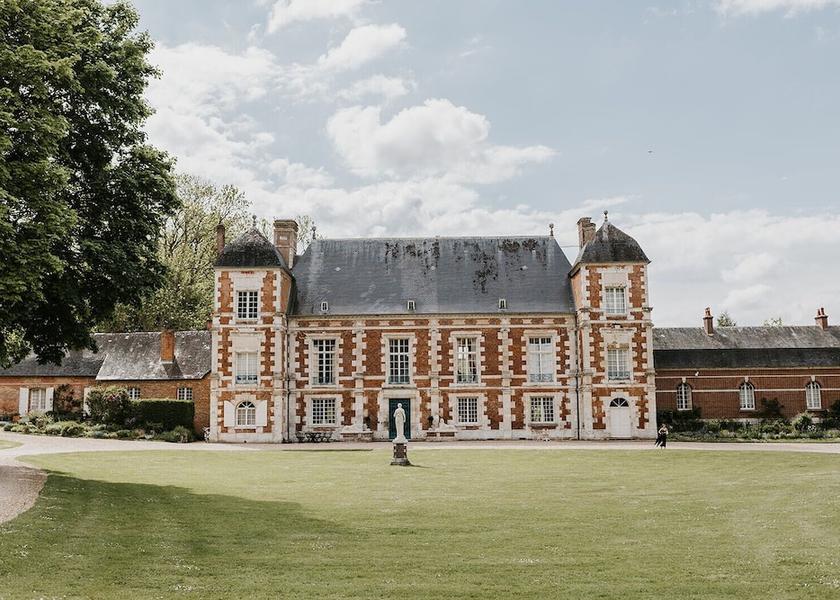 Normandy Radepont Facade