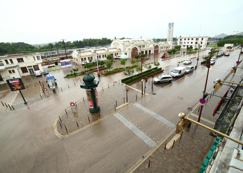 Hauts-de-France Lens Parking