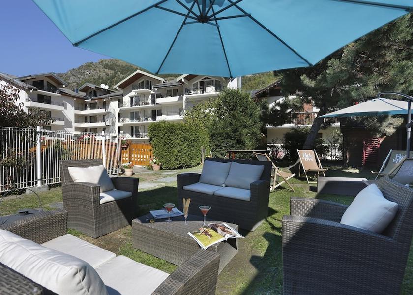 Auvergne-Rhone-Alpes Brides-les-Bains Garden