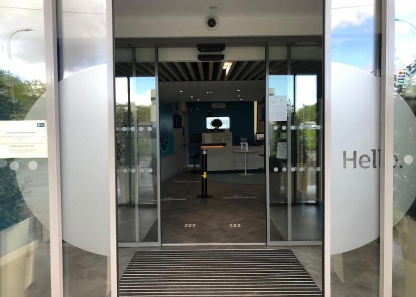 Ile-de-France Velizy-Villacoublay Exterior Detail