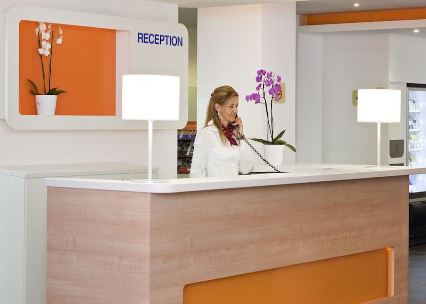 Hauts-de-France Saint-Quentin Reception