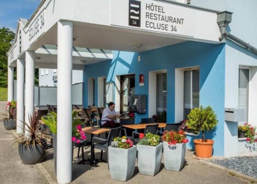 Grand Est Steinbourg Facade