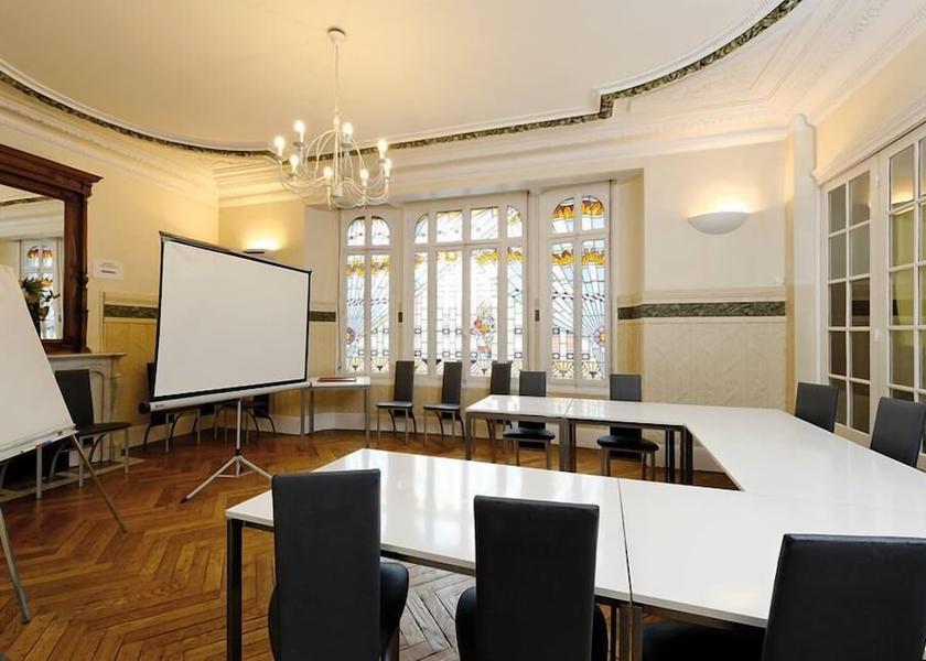 Hauts-de-France Amiens Meeting Room