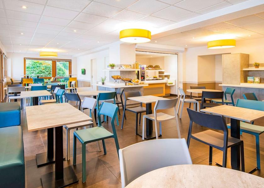 Auvergne-Rhone-Alpes Voreppe Breakfast Area
