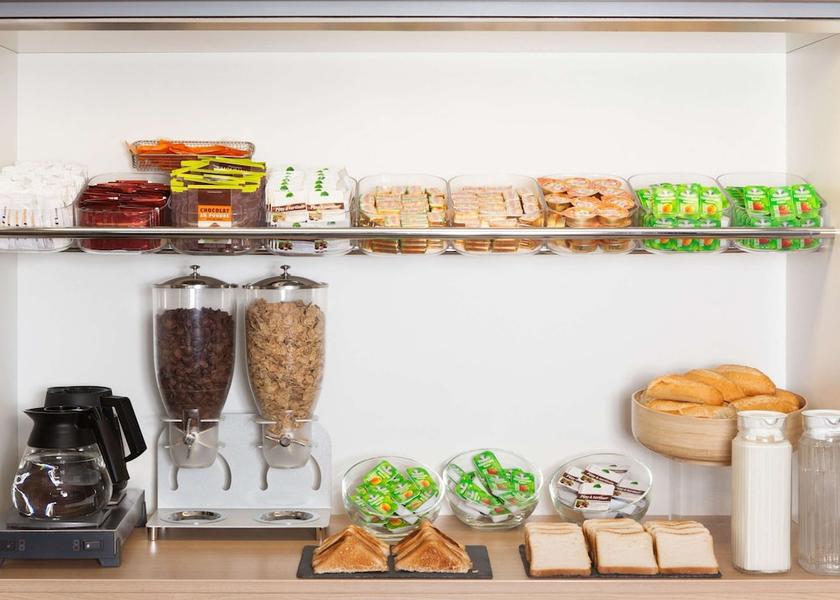 Bourgogne-Franche-Comte Vesoul Breakfast Area