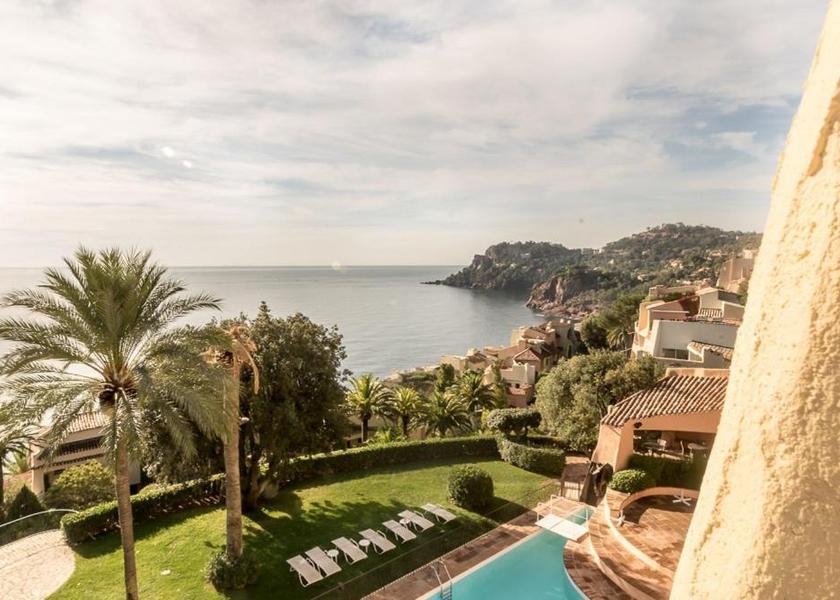 Provence - Alpes - Cote d'Azur Theoule-sur-Mer view