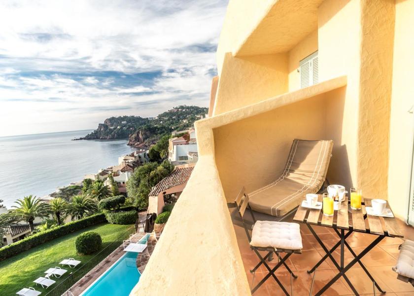 Provence - Alpes - Cote d'Azur Theoule-sur-Mer balcony/terrace