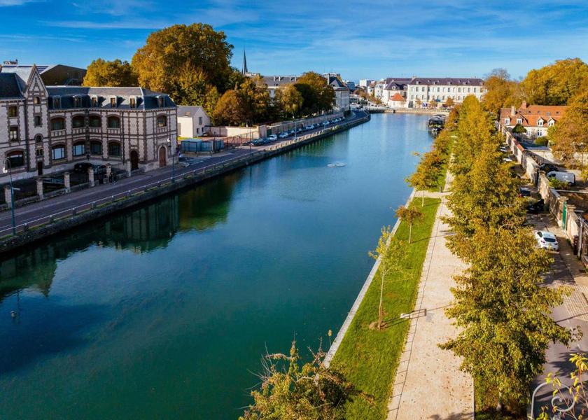 Grand Est Troyes sports and activities