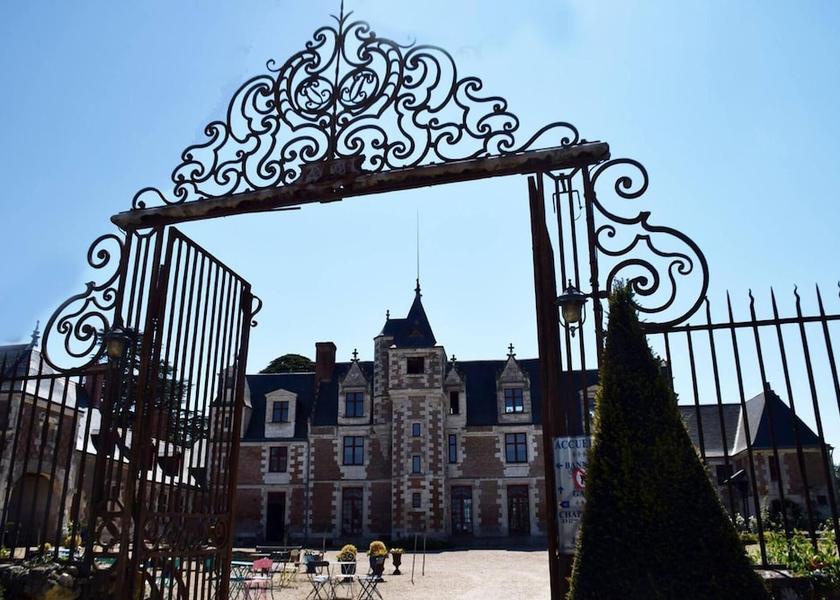 Centre - Loire Valley Vernou-sur-Brenne Exterior Detail
