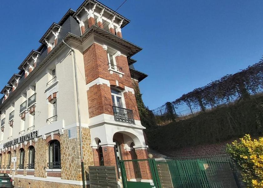 Hauts-de-France Peronne Exterior Detail