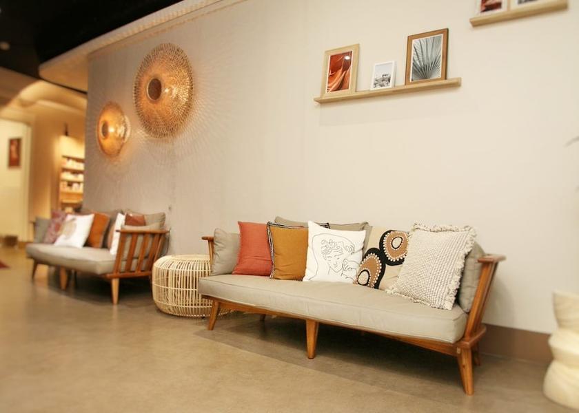 Hauts-de-France Lille Reception