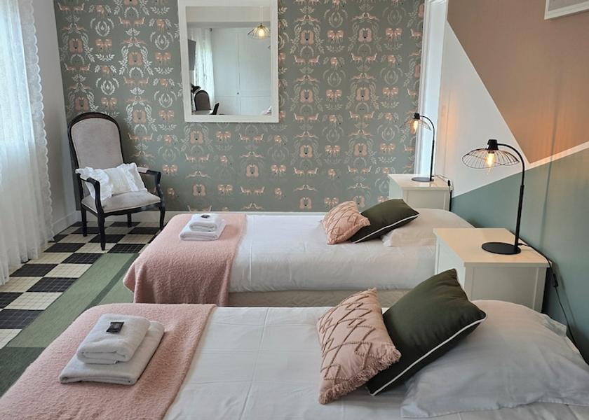 Normandy Arromanches-les-Bains Room