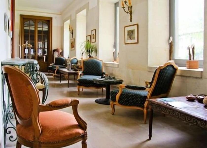 Occitanie Montolieu Lobby