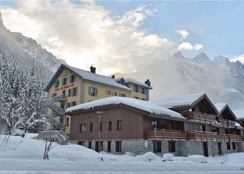 Auvergne-Rhône-Alpes Chamonix-Mont-Blanc Mountain view