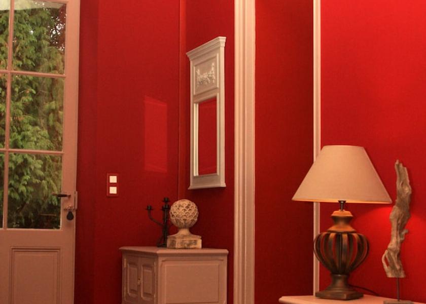 Nouvelle-Aquitaine Montussan Interior Entrance