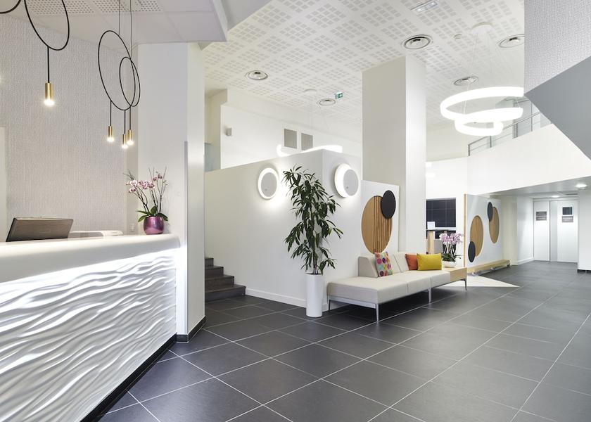 Nouvelle-Aquitaine Bayonne Reception