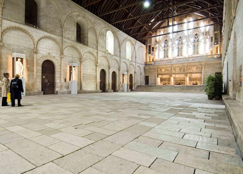 Nouvelle-Aquitaine Chasseneuil-du-Poitou Amenity