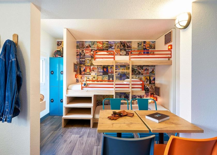 Nouvelle-Aquitaine Chasseneuil-du-Poitou Room