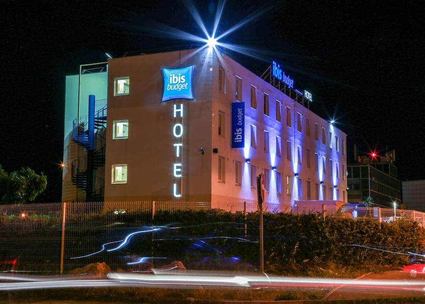 Provence - Alpes - Cote d'Azur Vitrolles Facade