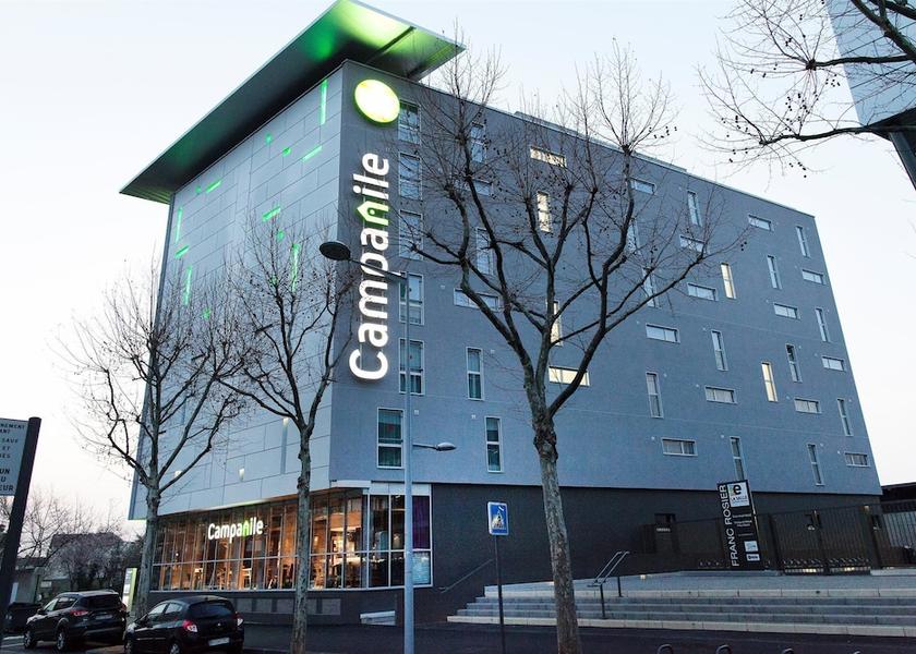 Auvergne-Rhône-Alpes Clermont-Ferrand Facade