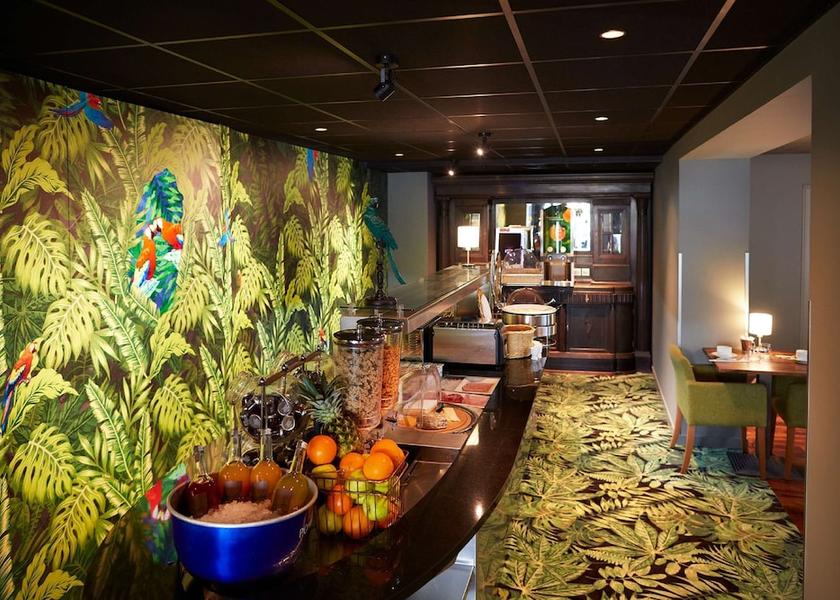 Auvergne-Rhone-Alpes Valence Breakfast Area