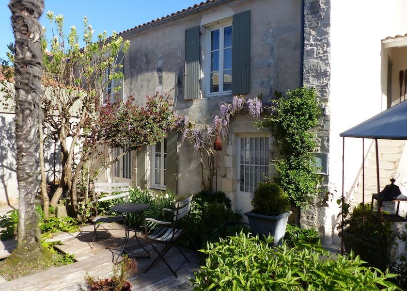 Nouvelle-Aquitaine Saint-Martin-de-Re Garden