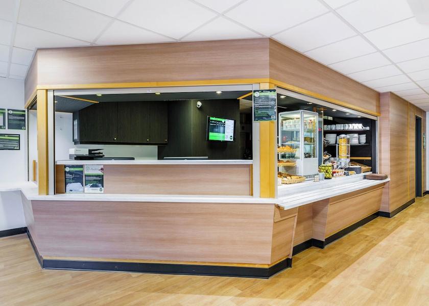 Grand Est Amneville Reception