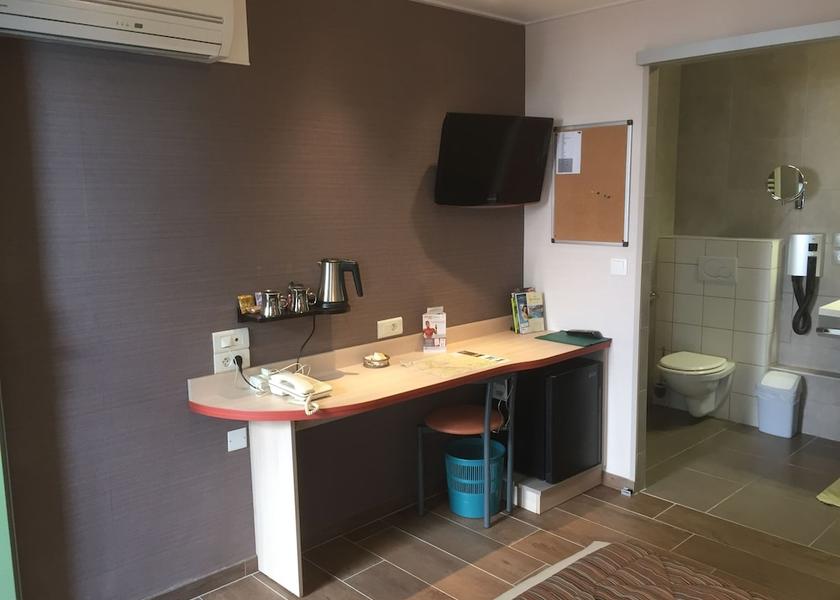 Grand Est Reims Room