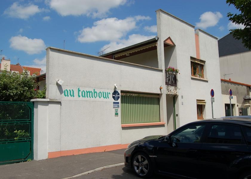 Grand Est Reims Entrance