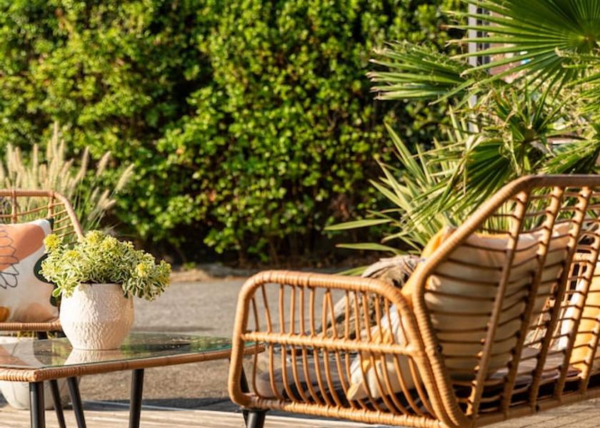 Occitanie Portet-sur-Garonne Exterior Detail