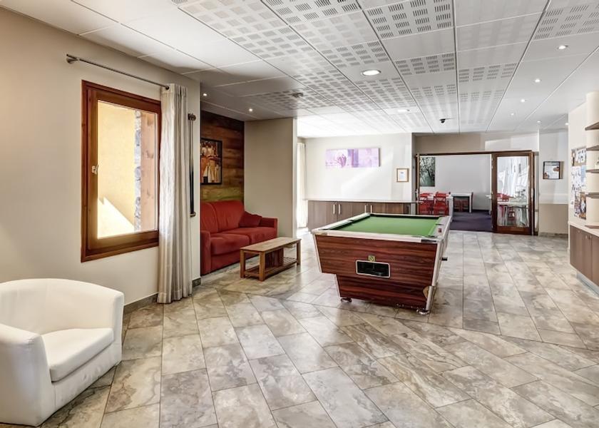 Auvergne-Rhône-Alpes Morillon Billiards