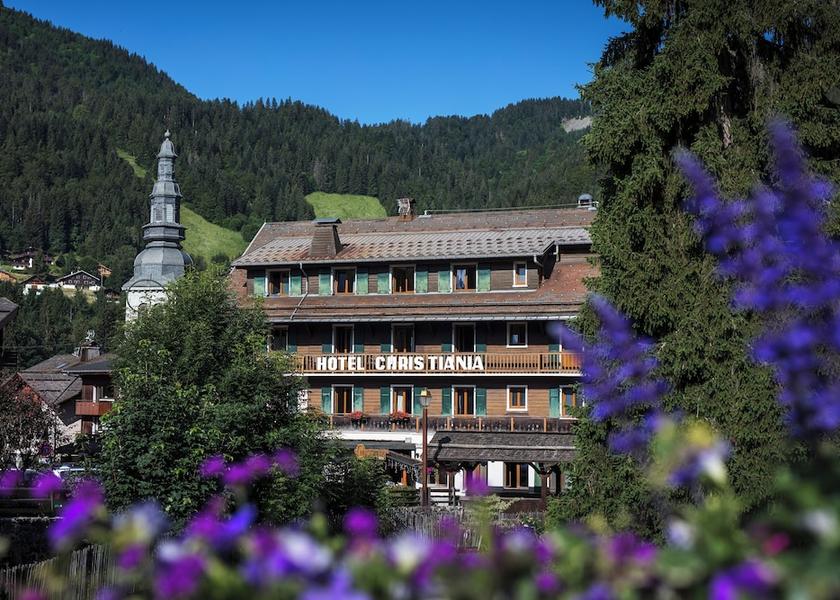 Auvergne-Rhone-Alpes La Clusaz Facade