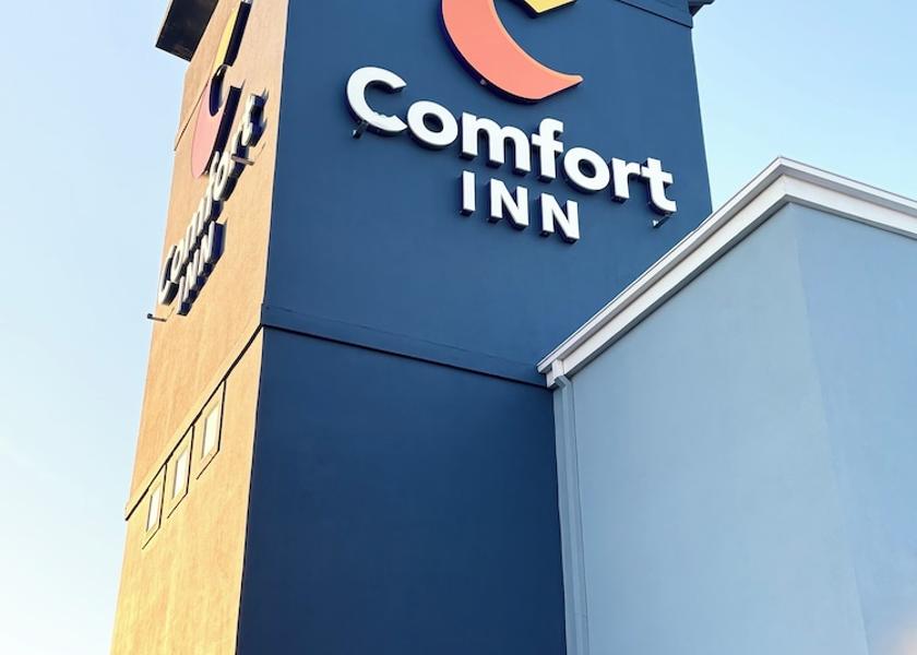 Georgia Marietta Exterior Detail