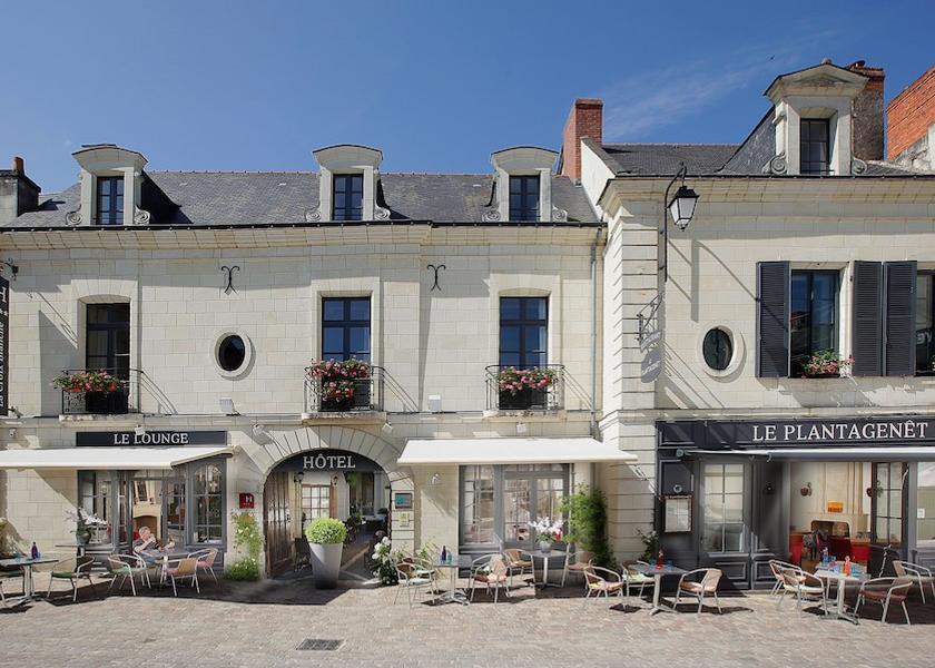 Pays de la Loire Fontevraud-l'Abbaye Facade